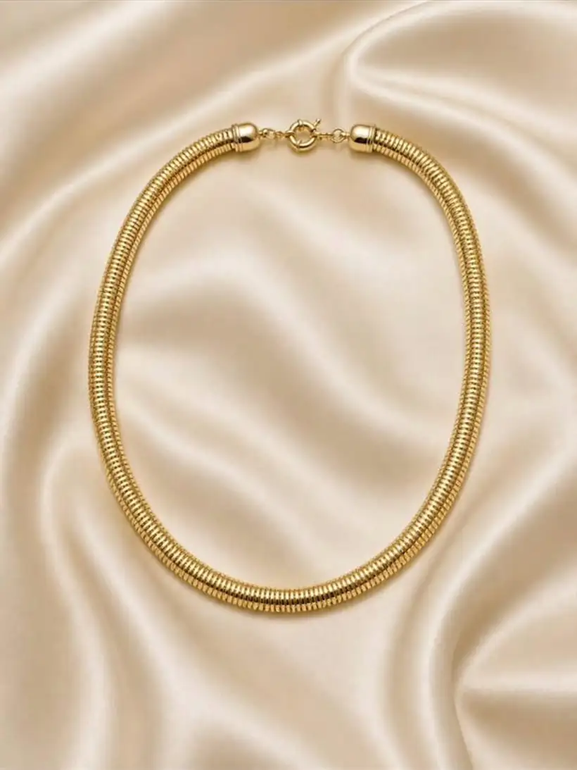 Colar Serpente Dourado
